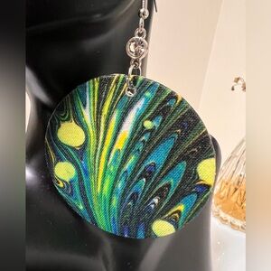 Large bold statements